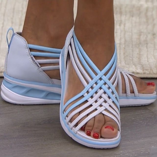 Lightweight, breathable orthopedic sandals with cushioning sole