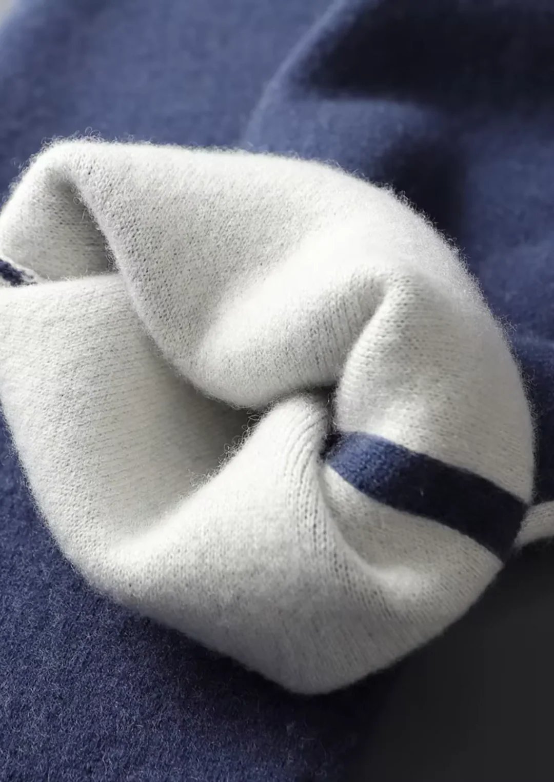 Luxury Cashmere Comfort Set