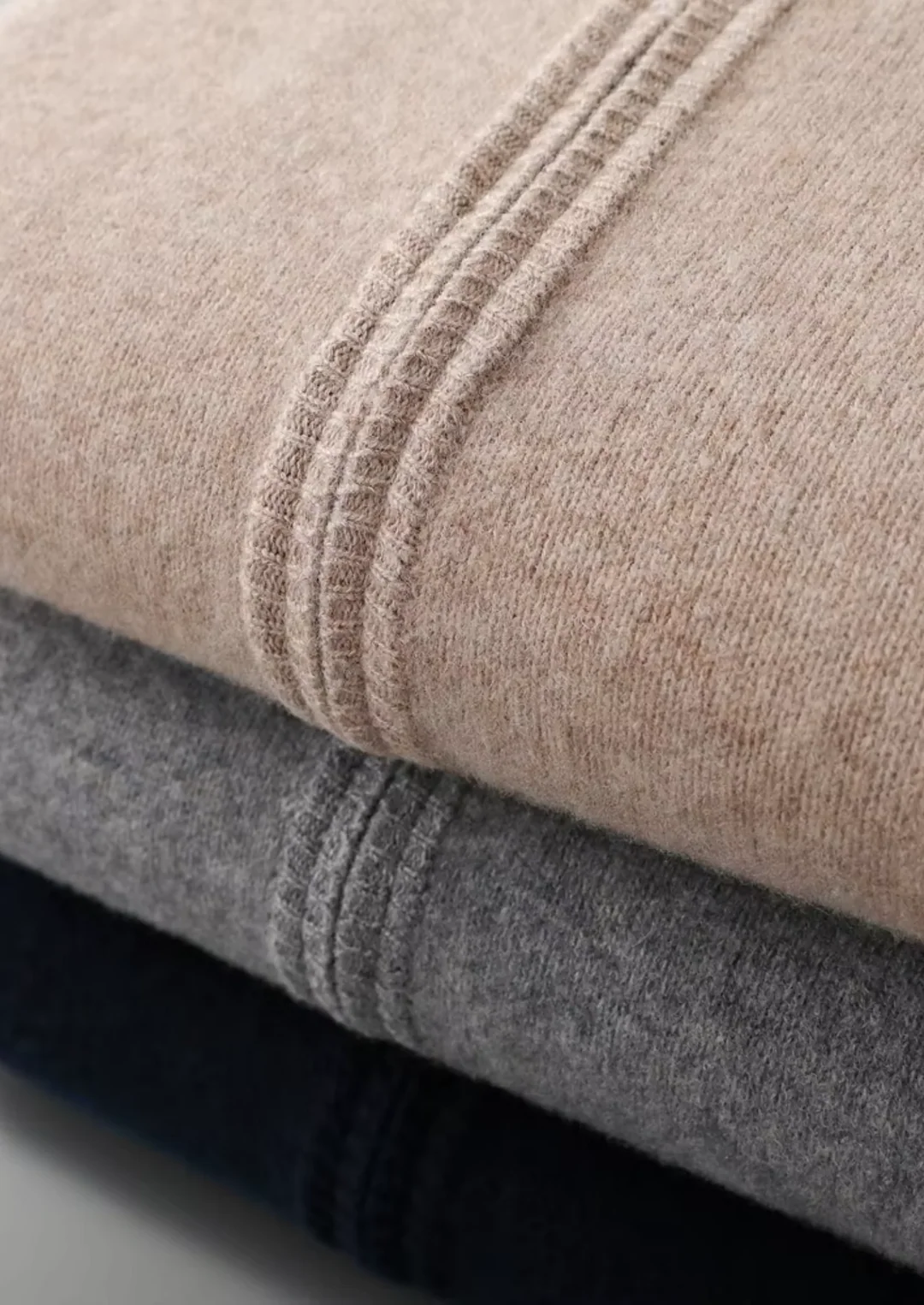 Pure Merino Wool Cavara Set