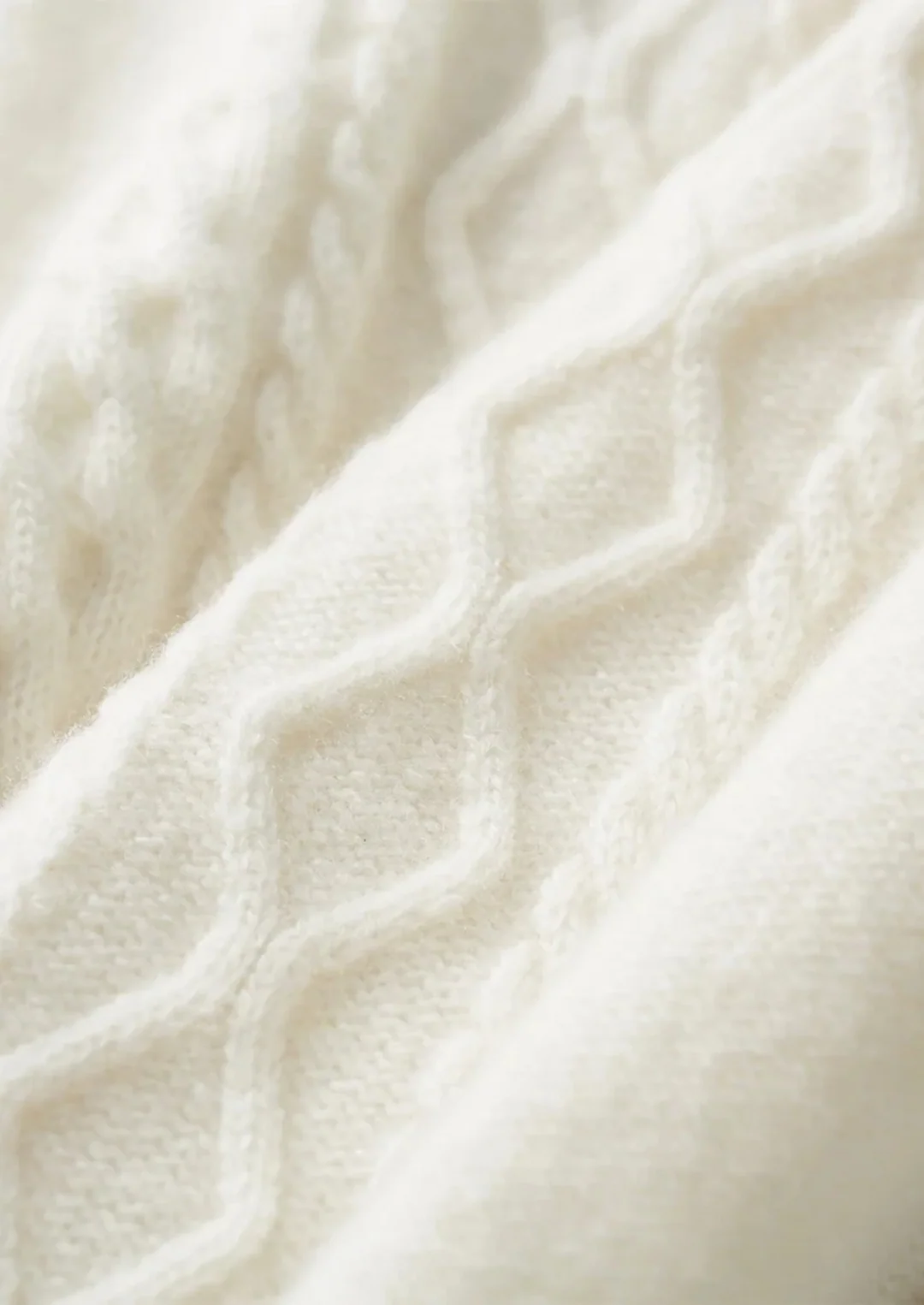 Pure Merino Wool Cable Knit Turtleneck