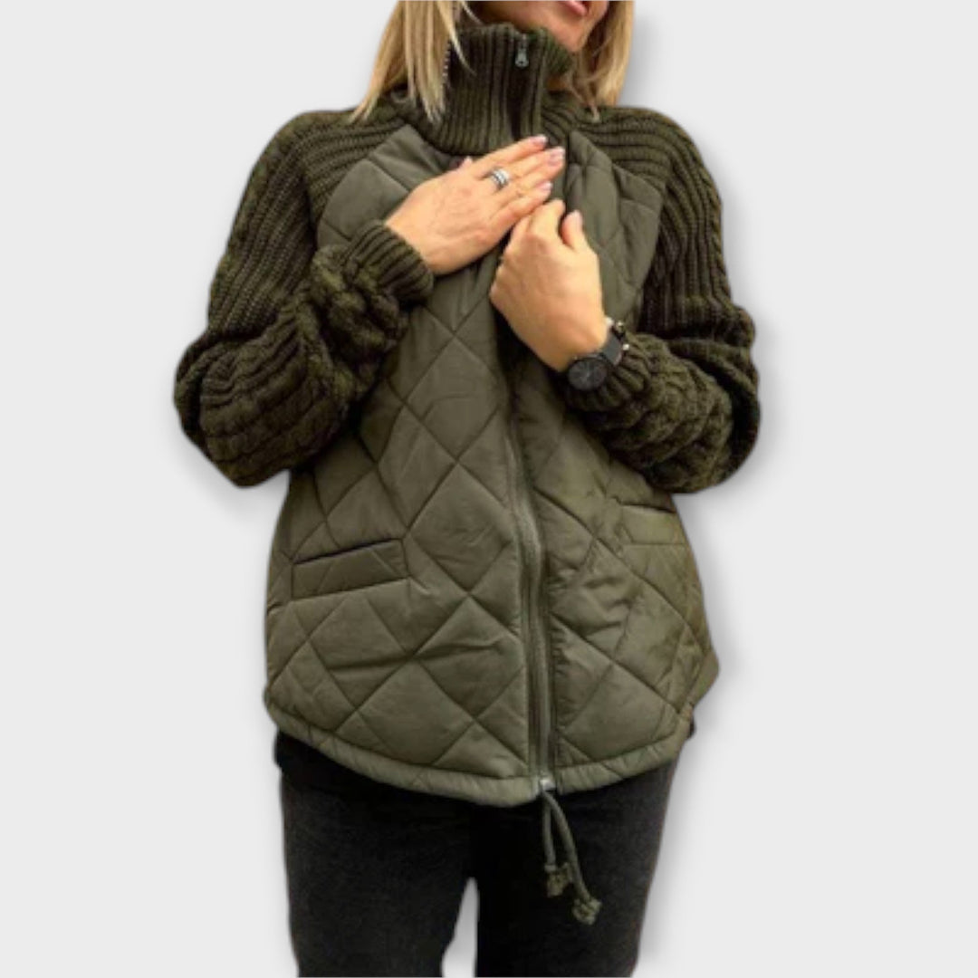 Valerie – Jacket with High Demands