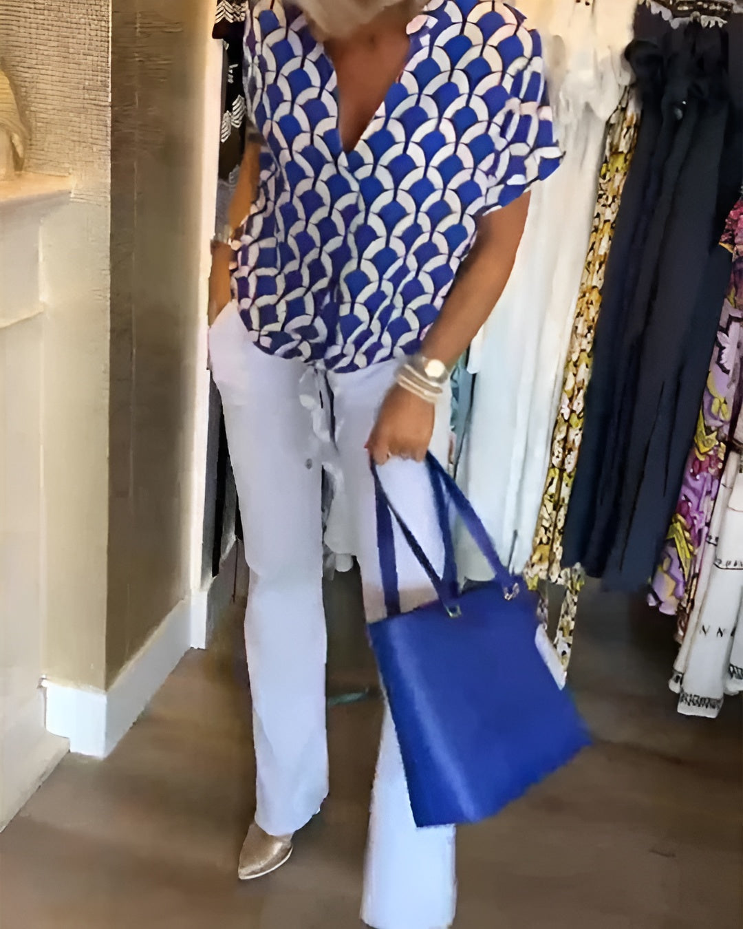 LEONTINE™ BLOUSE | Light and elegant – your new summer favorite