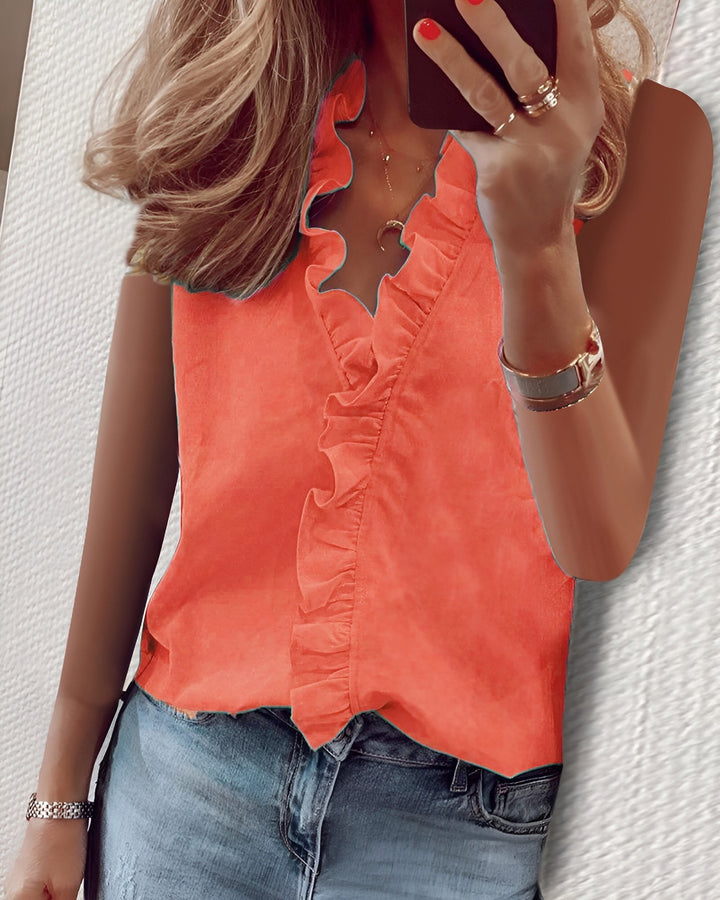 Clara™ – Lightweight and elegant blouse with ruffles